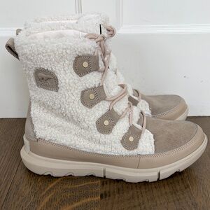 Sorel White and Tan Winter Boots